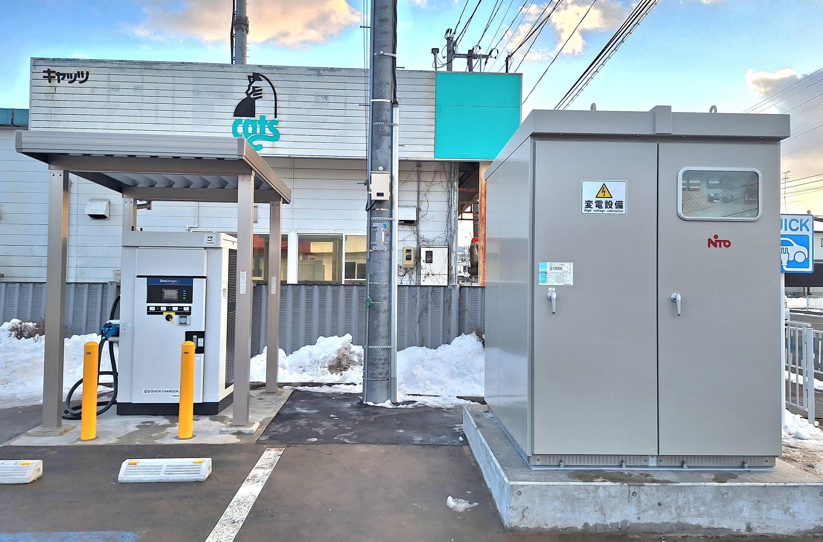 高圧受変電設備工事の施工風景写真